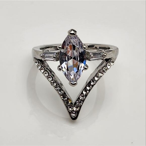 Marquise Cubic Zirconia Chevron Ring - Picture 5 of 5